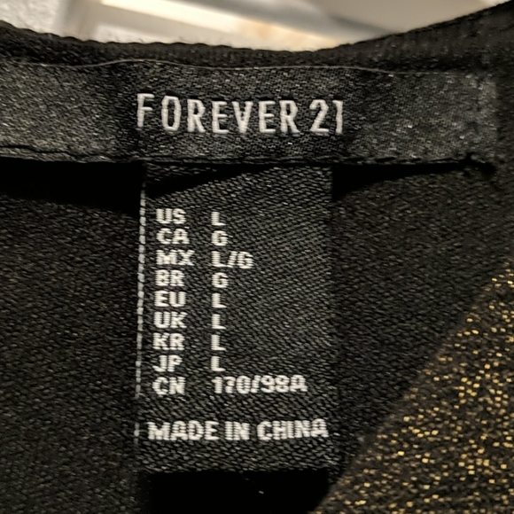 Dress - Picture 4 of 4